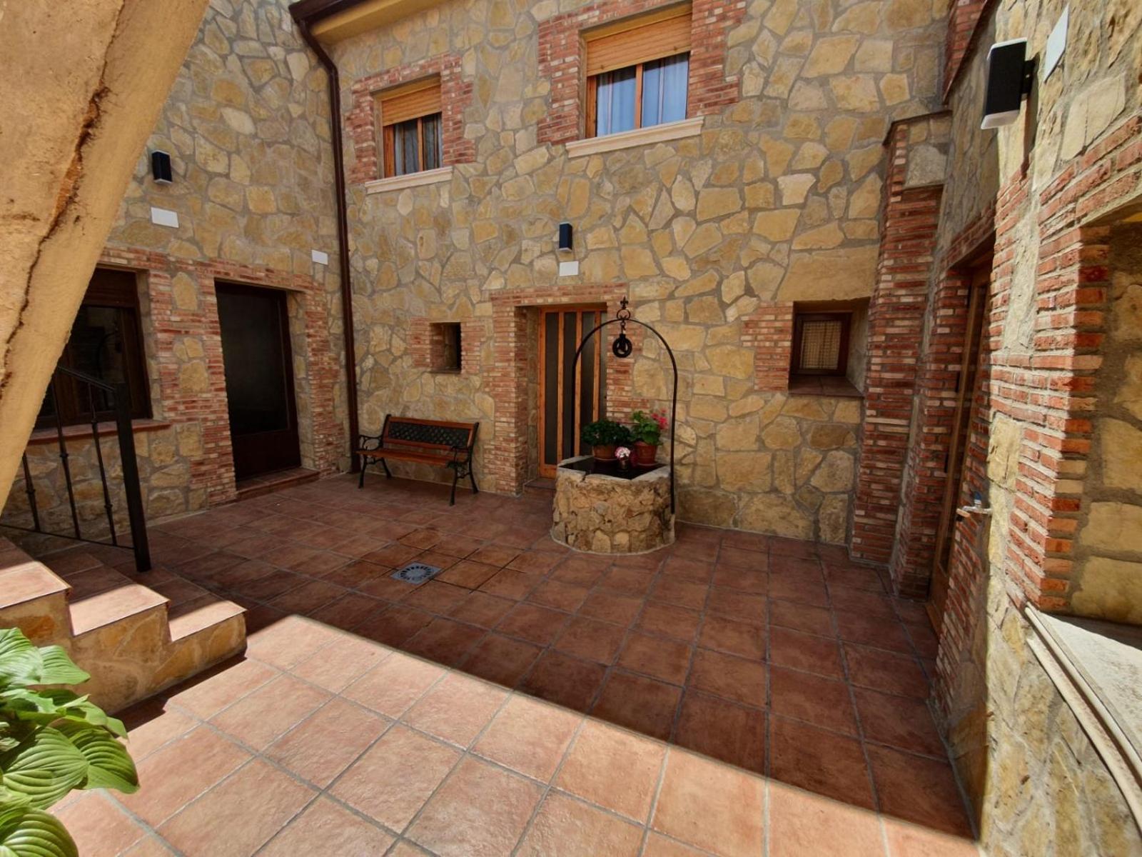 Casa Rural Del Pantano 4 Estrellas Buenache de Alarcon Exterior photo